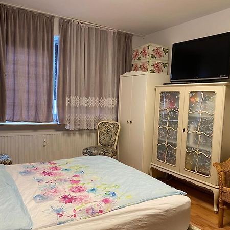 Mitten In Duesseldorf מראה חיצוני תמונה